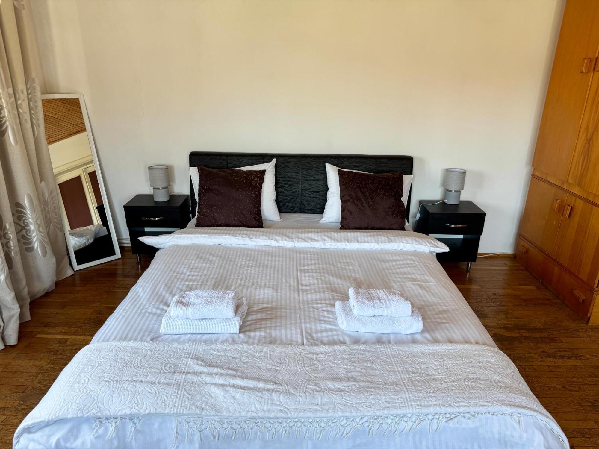Vila Cozy, Panorama Superba, Gratar Si Relaxare Piatra Neamţ Exterior foto